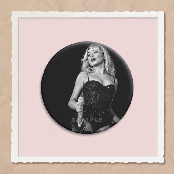 Sabrina Carpenter character pins tinplate badge, perfect for fans, clothes, bags, hats, and DIY decoration